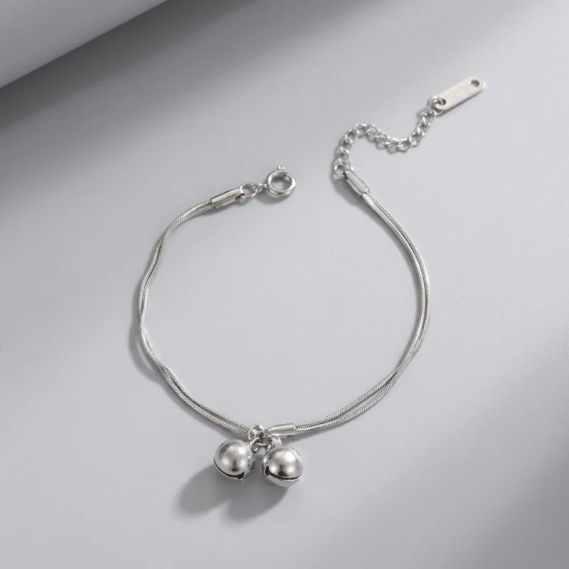 CarlidanaFashionable Double-Layer Bell Bracelet for Female Students, Korean Version, Vintage, Simple, Sophisticated, Minimalist