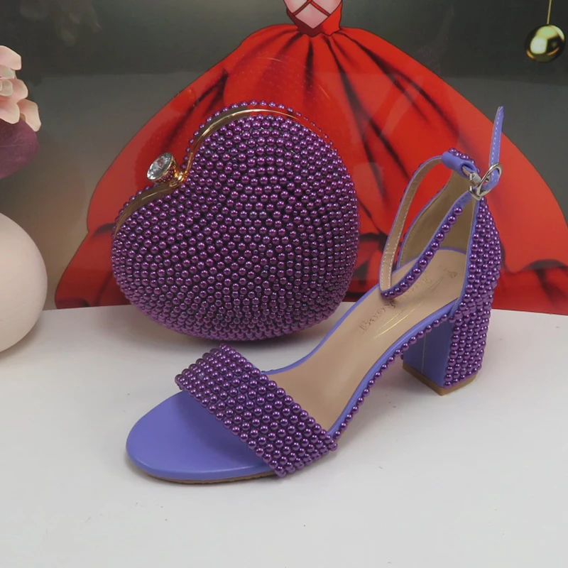 Moda viola perla Open Toe scarpe da sposa punta di pesce sandali estivi donna cinturino alla caviglia fibbia scarpe da festa di nozze borsa tacco