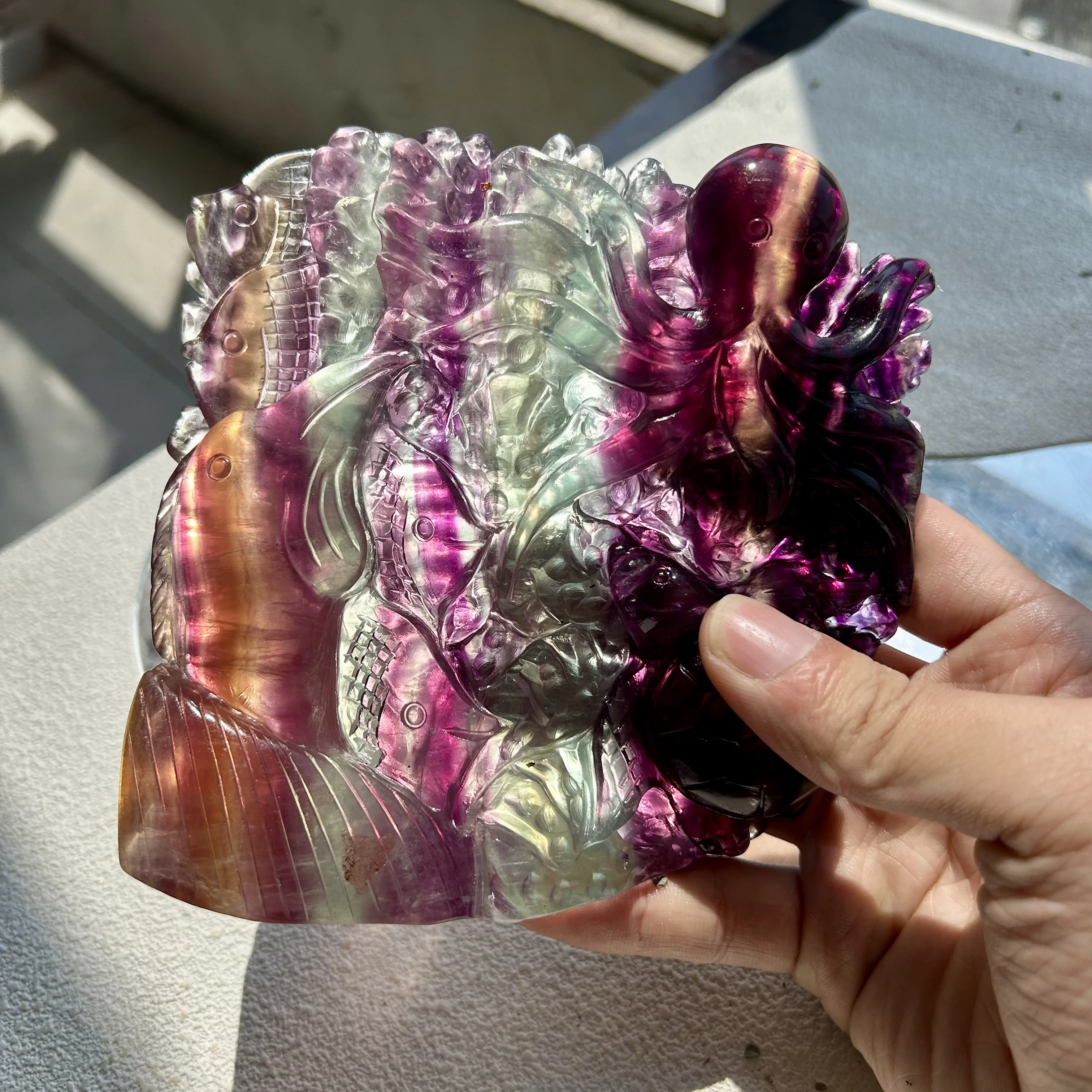 High Quality Natural Colourful Fluorite Octopus Animal Carving Healing Energy Home Decor Gift 2th 1080g