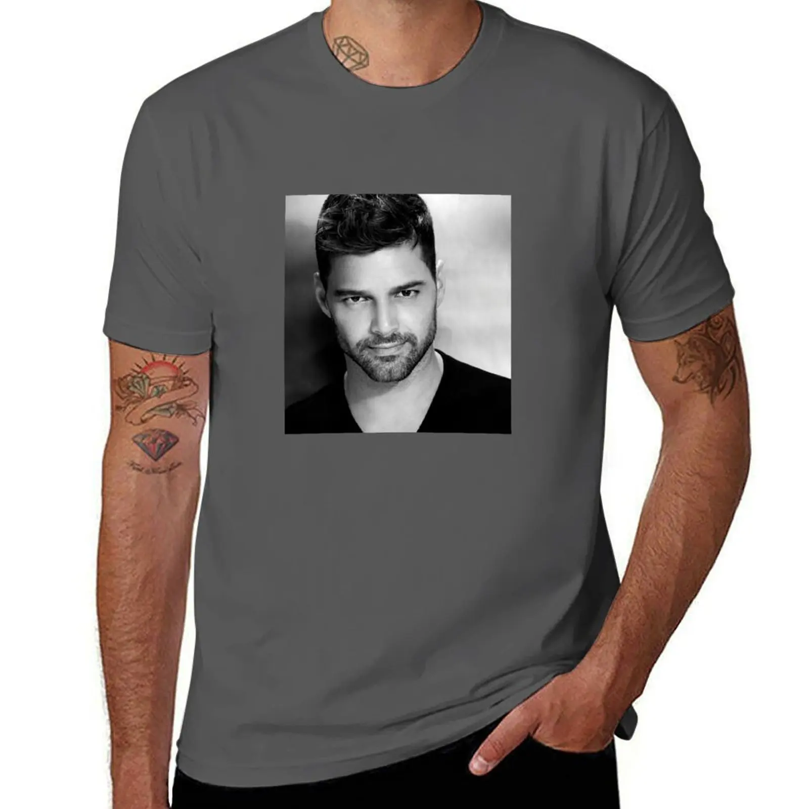 

Bas Ricky Bin Martin Tam Tour 2020 T-Shirtbas Ricky bin Martin tam tour 2020 T-Shirt Holiday Party T-Shirt for Men