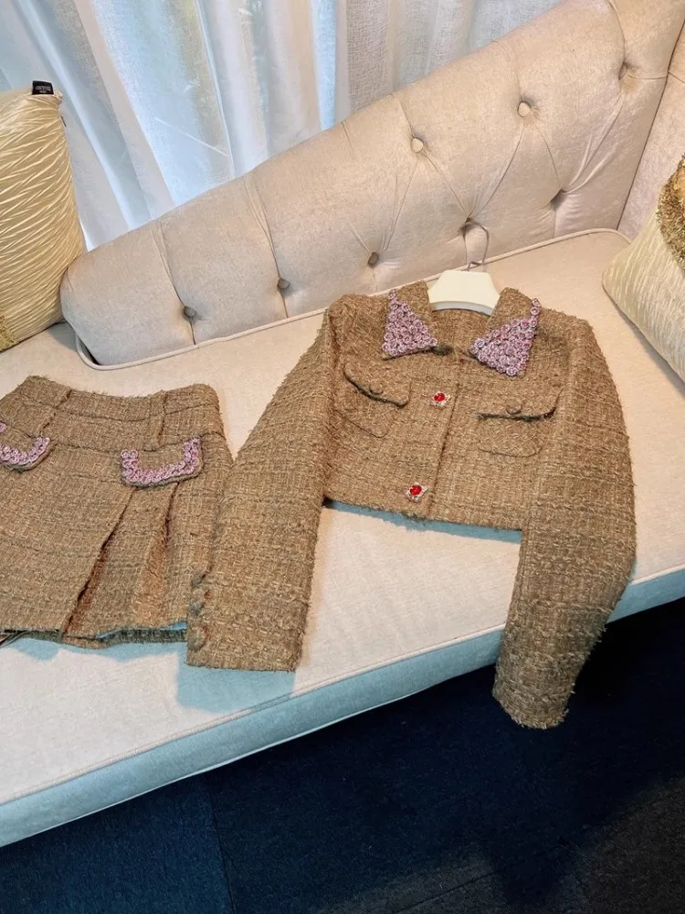 Conjunto de duas peças primavera outono moda feminina diamante tweed jaqueta curta cintura alta saia plissada senhoras vintage doce conjuntos combinando