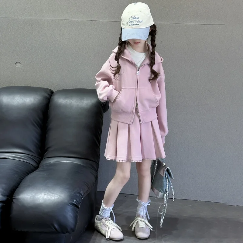 

Girls Set Spring and Autumn New Hooded Cardigan Sweatshirt Casual Pleated Skirt Two-piece Set Fashionable Daily Temperament Wear