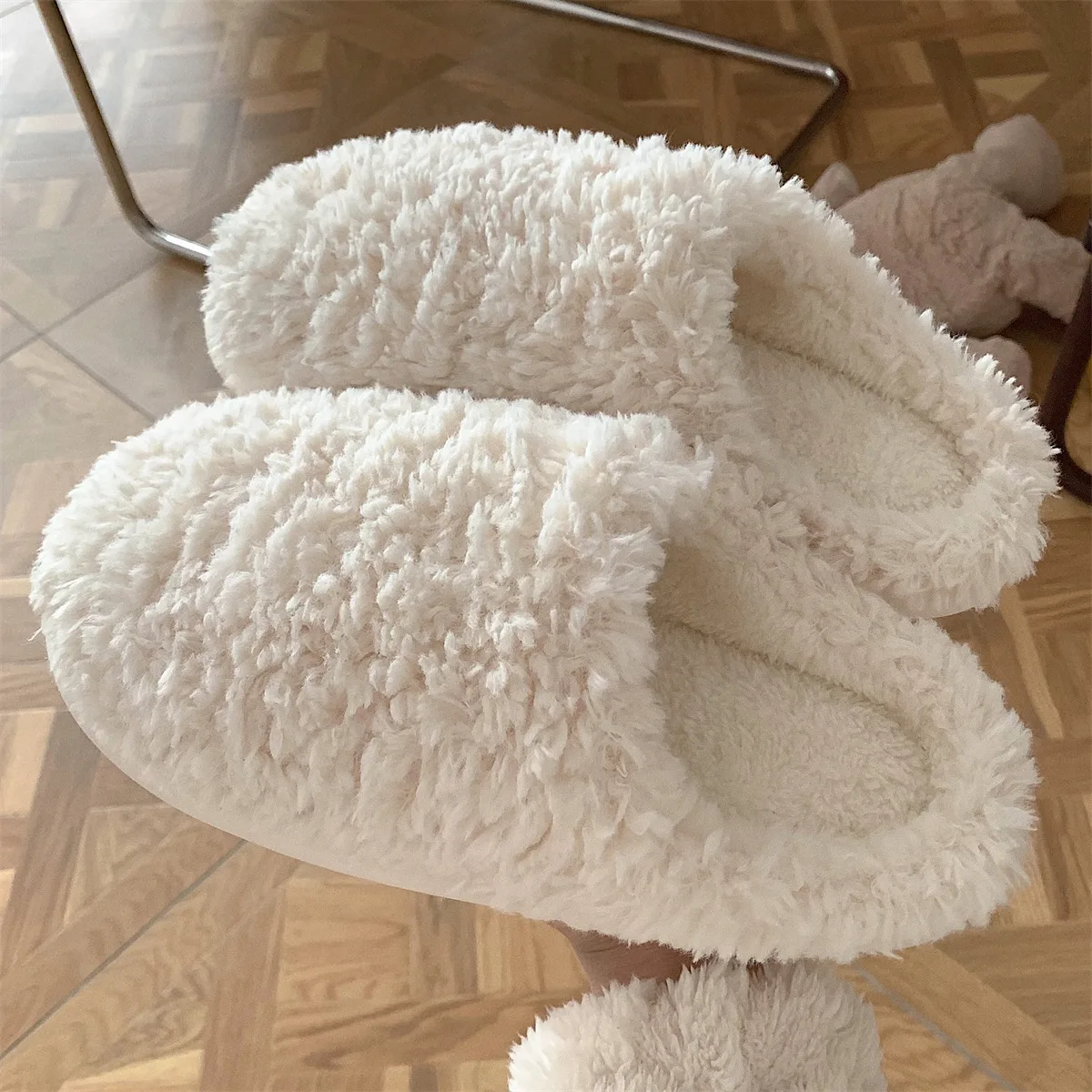 Cotton Slippers 2023 New Plush Pantuflas Women Autumn Winter Household Non-slip Warm Flat Slides Home Shoes Indoor Fur Slippers