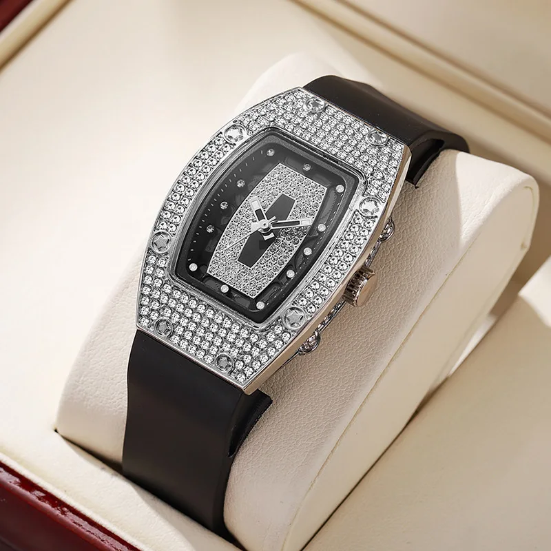 2026 Hot-selling Diamond-encrusted Quartz Women's Watch Fashion Trend Temperament Women's Watch Diameter 30mm Thickness 8mm