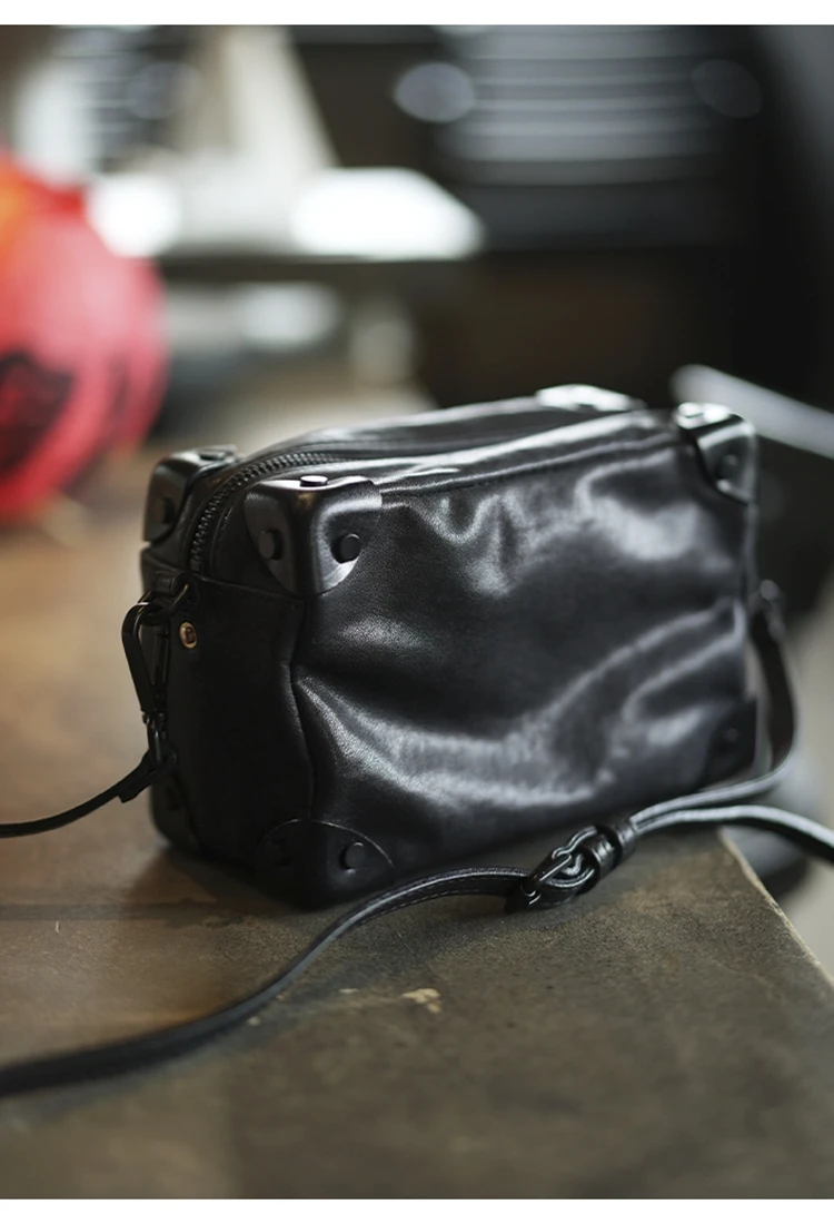 PNDME einfache Vintage-Umhängetasche aus hochwertigem Echtleder für Damen, luxuriöse handgefertigte Rindsleder-Schultertasche für Outdoor-Reisen. – Detail 15