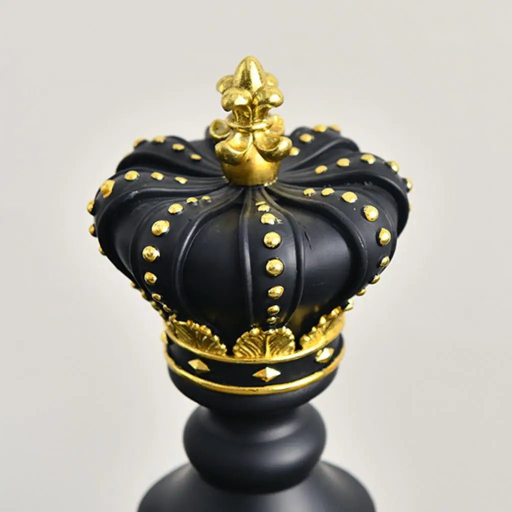 Decorative Chess Game Figurine Set Black Resin Sculptures for Office Desk Study Table Bookshelf Living Room Elegant Gift