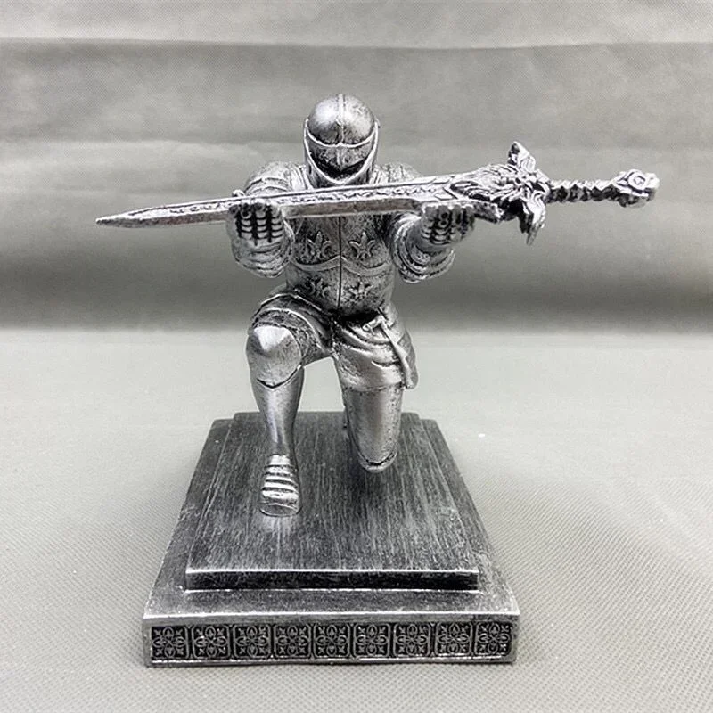 Hot Sale Executive Officer Knight Pen Holder with Sword 15*10*15cm Armor Knight Stationery Medieval Theme Resin Decor for Office