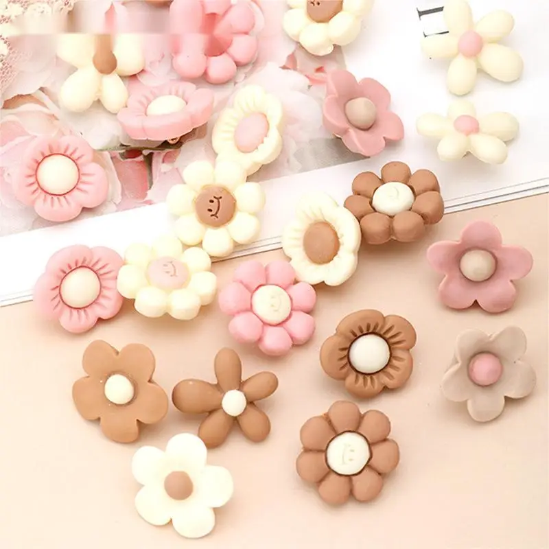 10Pcs Small Cartoon Flower Resin Colorful Sewing Buttons Shank Novelty Accessories Craft DIY Supplier Child Baby Clothing Decor