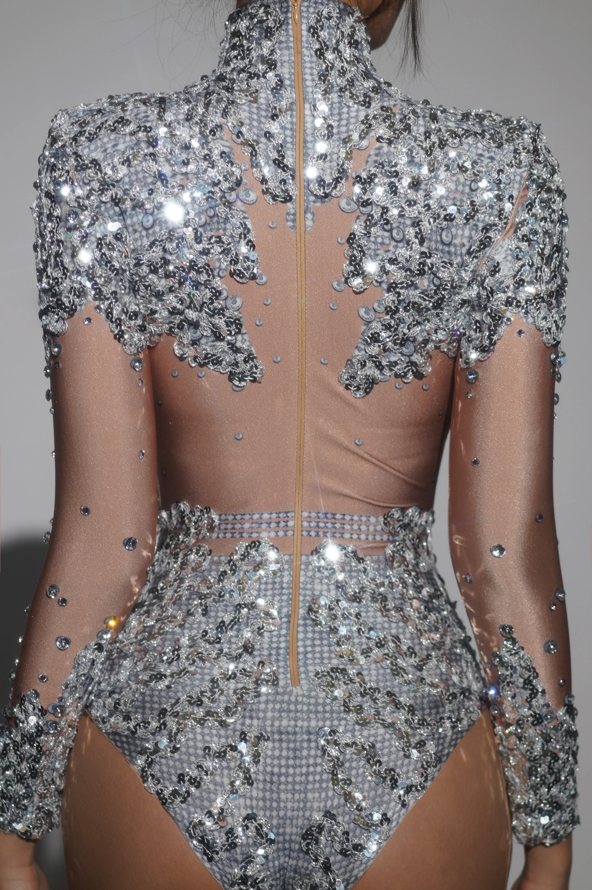 Strass lantejoulas macacão de manga comprida feminino cantor bar dj apertado roupa palco dança festa aniversário e carnaval traje