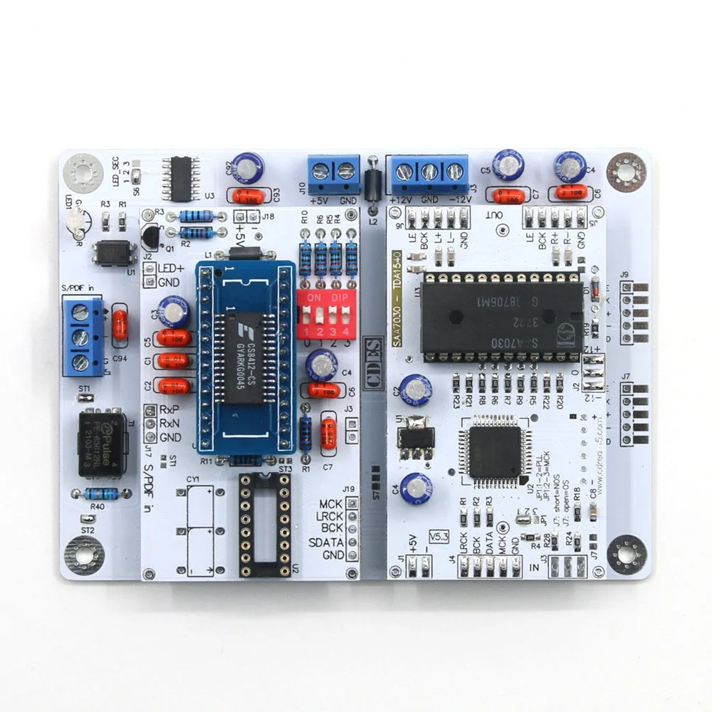 

TDA1540 Audio DAC Decoder Driver Board Supports 256FS 384Fs I2S Input With SAA7030