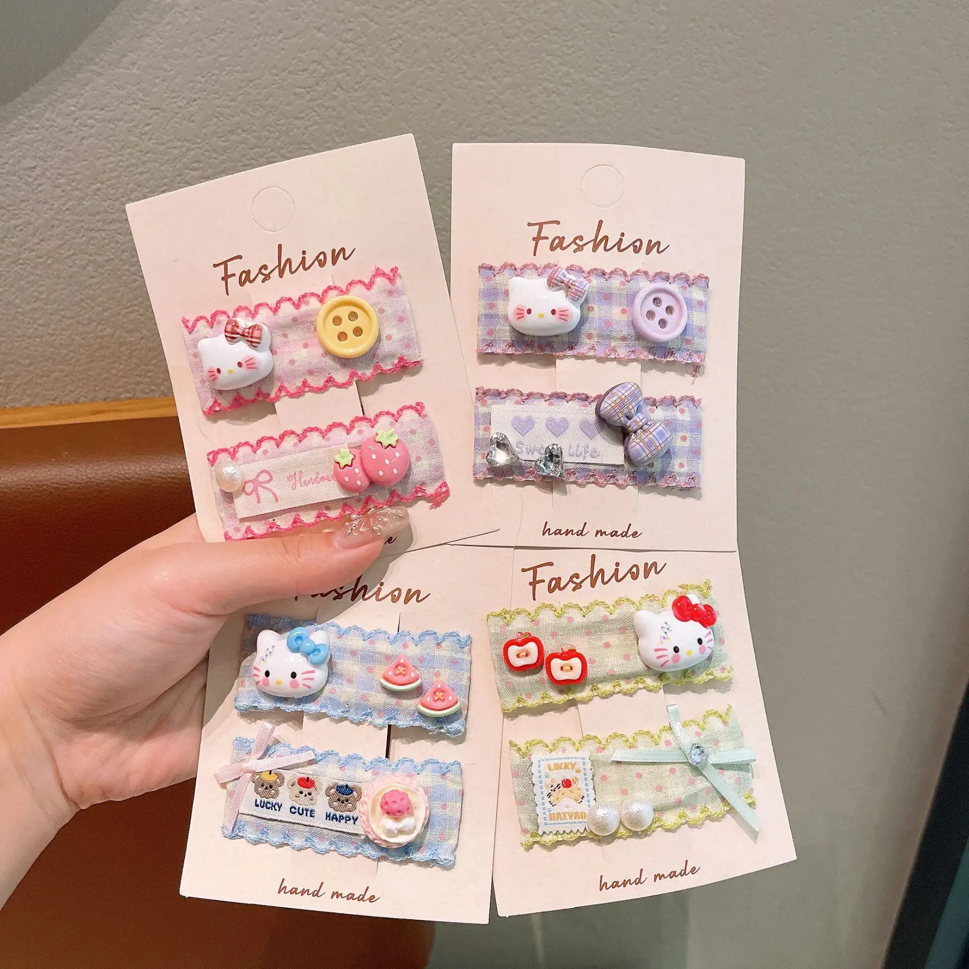 

Заколки для волос Sanrio Kitty с мультяшными животными, из сплава, с тканевыми аппликациями, для девочек, аксессуары для волос, заколки для путешествий