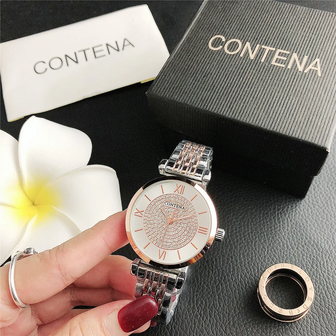 Orologio di lusso da donna di moda di vendita caldo, orologio con cinturino in acciaio ultra-fine con quadrante a stella completa, oro rosa, 2023