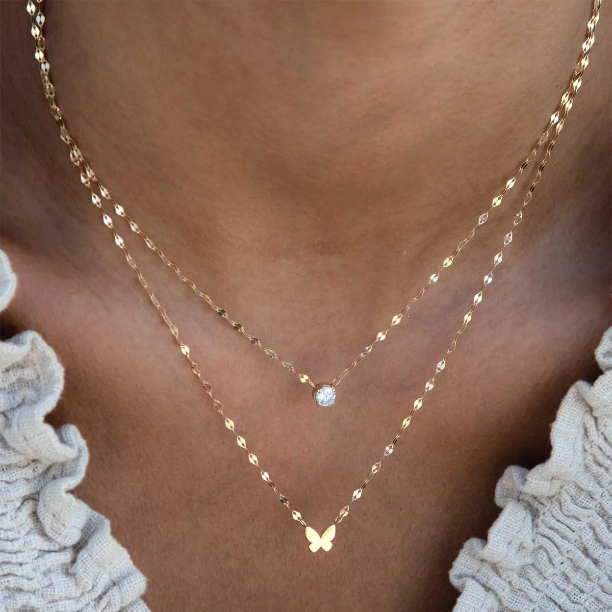 

Minimalist Butterfly Layered Necklace - Elegant Double Choker with Crystal Pendants, Dainty Y2K Jewelry for Women