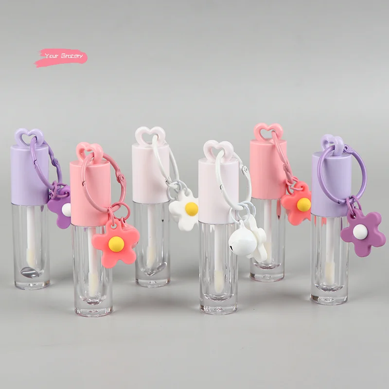 ピンクのハート型 2.5ml リップエナメルチューブ キーホルダーとブラシ付き 空のリップグロスボトル リップグレージング容器 メイクアップツール