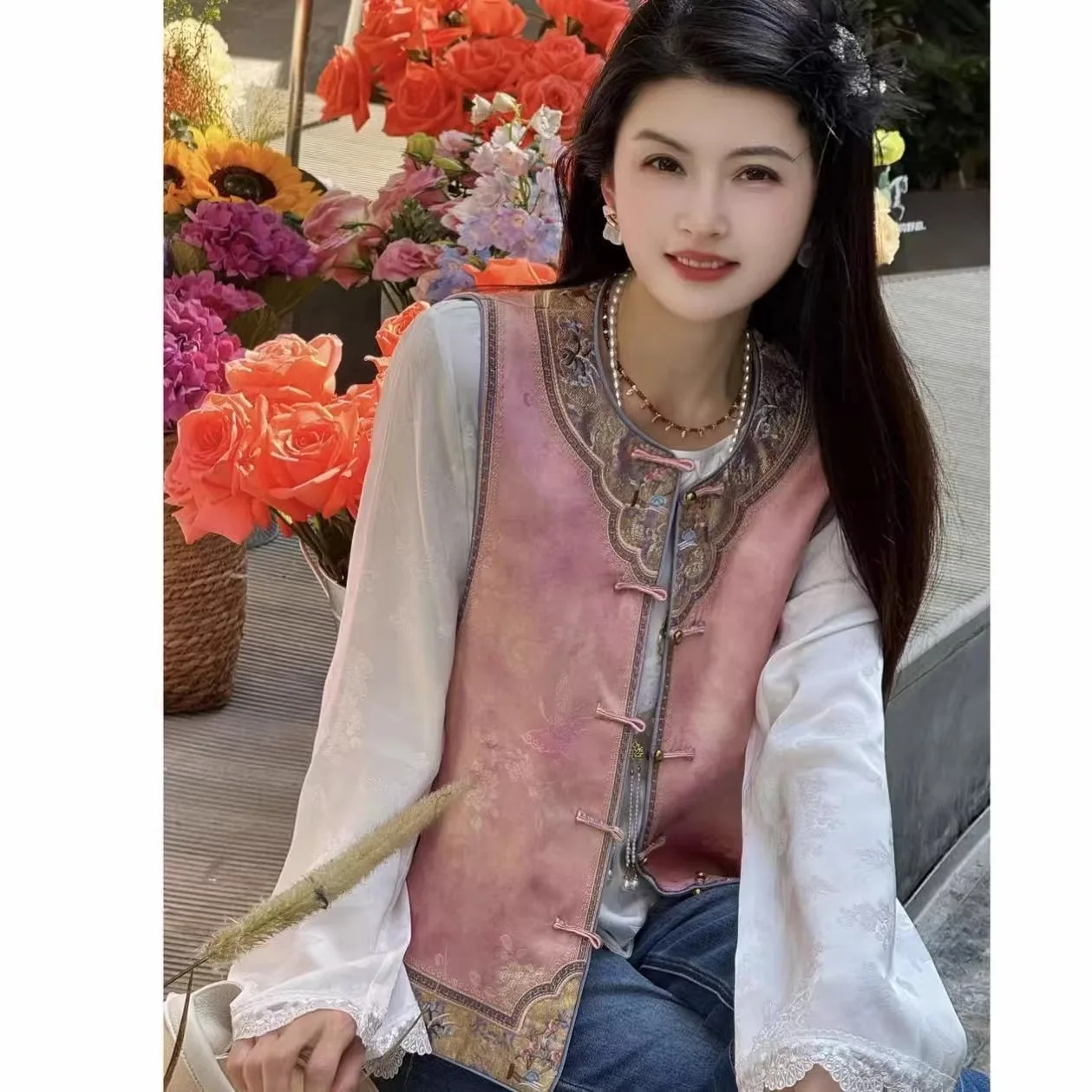 New Chinese Style National Trend Women's Heavy Embroidery Gege Jacket 2026 New Song Jin Double Sided Wear Vest