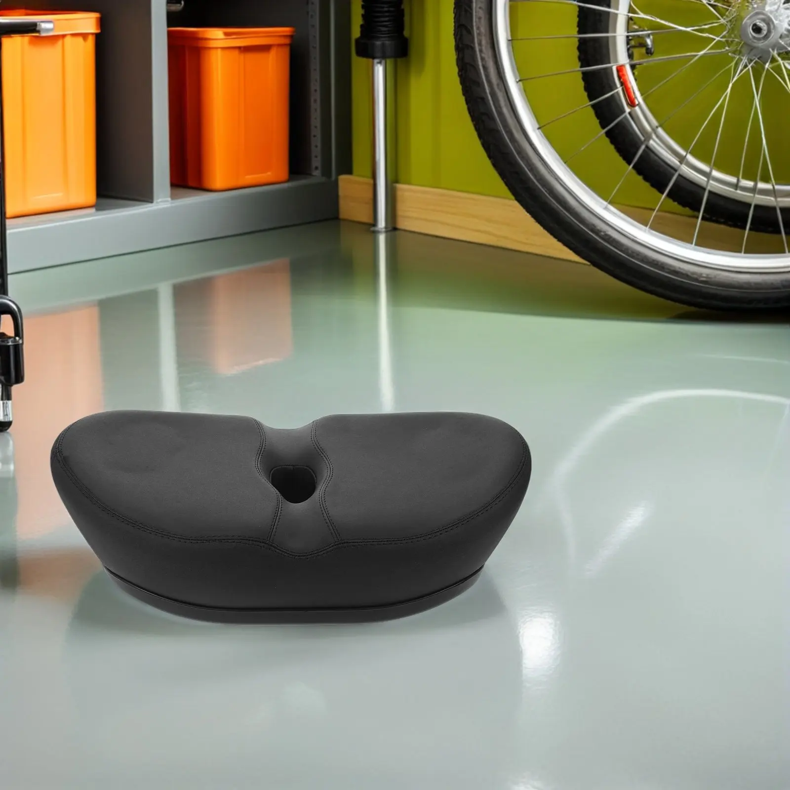 

Comfortable Noseless Bike Saddle Hollow Structure Wide Ergonomic Bicycle Seat Pad Shock Absorption Universal Fit for Road