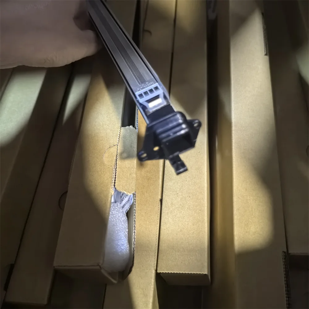 

CCASZ0360DS53 Main Charge Unit for Sharp MX 3050 3051 3070 3071 3550 3551 4050 4070 5050 5070 6050 C3081 3082 3581 4081 3121