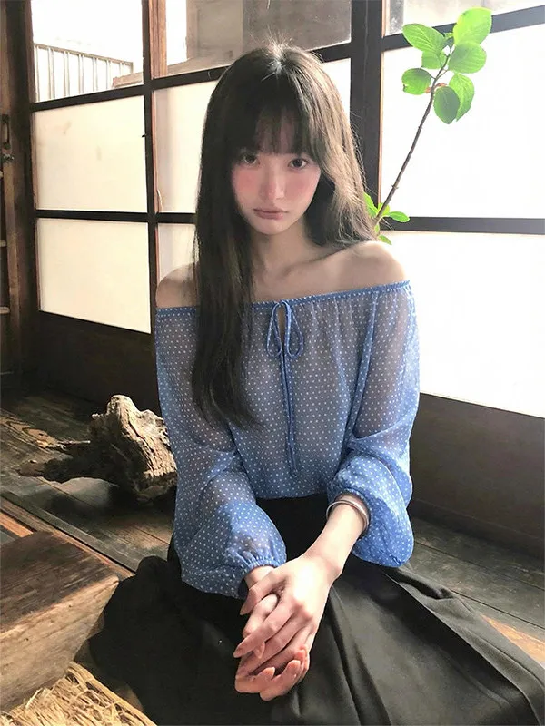 

Blue Polka Dot One Shoulder Tied Thin Long Sleeve Chiffon Top Women Summer Loose Design Sense Semi-Transparent Sun Protection...