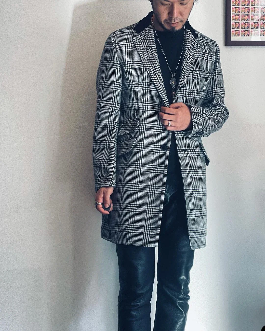 

Мужское пальто в клетку «гусиная лапка» на заказ, цельное, современное, для зимы, свадьбы, жениха, повседневное, для выпускного вечера, индивидуальный пошив