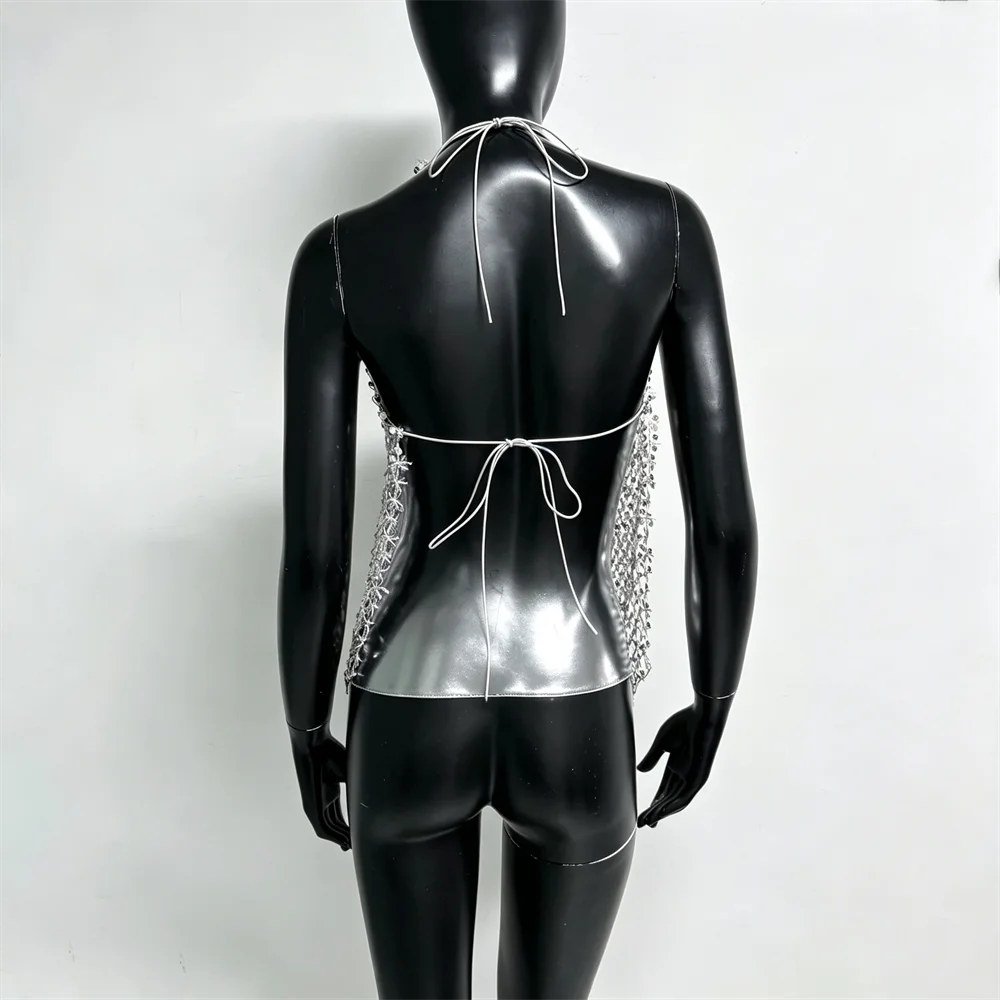 Damen Glänzendes Acryl-Pailletten-Top mit Ausschnitten, Sexy Tiefer V-Ausschnitt, Rückenfreies Neckholder-Oberteil, Durchsichtiges Strand-Party-Top – Detail 9