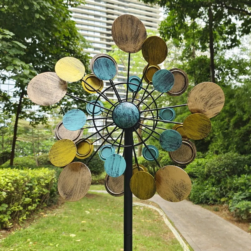 

Hot Selling Outdoor Small Windlass Double-Sided Rotating Handmade Painted Antique Frosted Iron Garden Courtyard Decoration