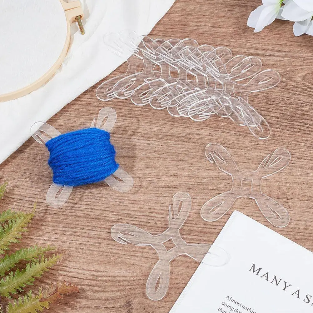 

5Pcs Clear Acrylic Empty Thread Spools Small Compact Sewing Bobbins Portable Spools for Ribbon Yarn Crafts Organizer