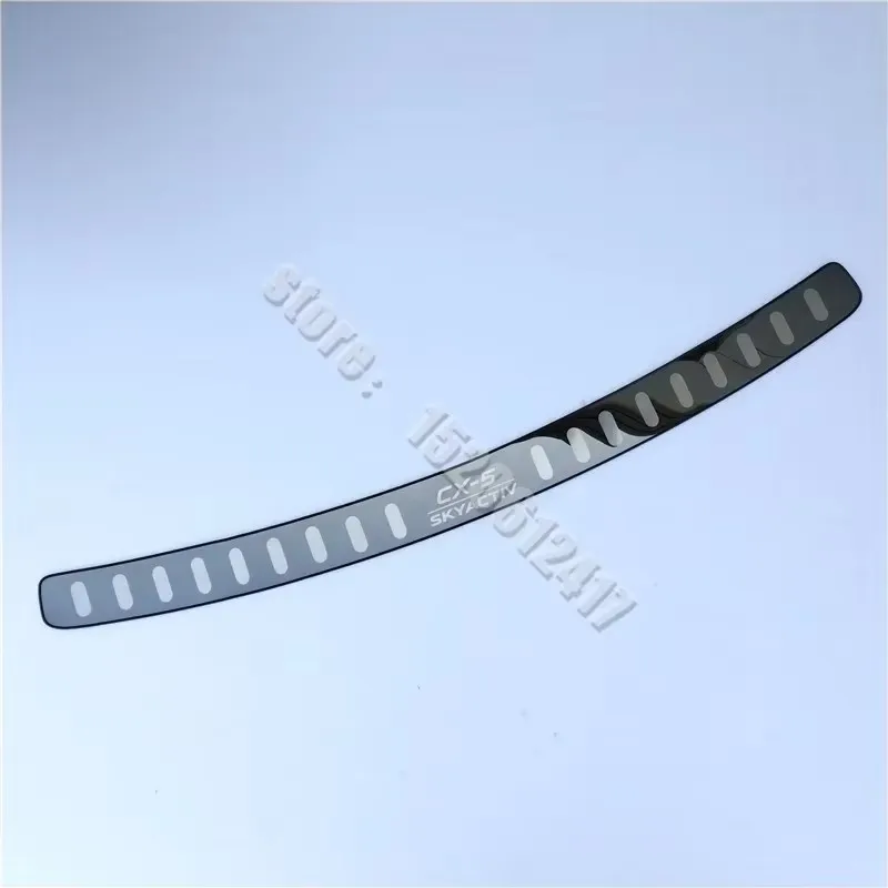 For Mazda cx-5 cx5 2017 2018~2024 car accessories Rear Door Bumper Protector sill plate Protector Sill Rear boot guard Trim