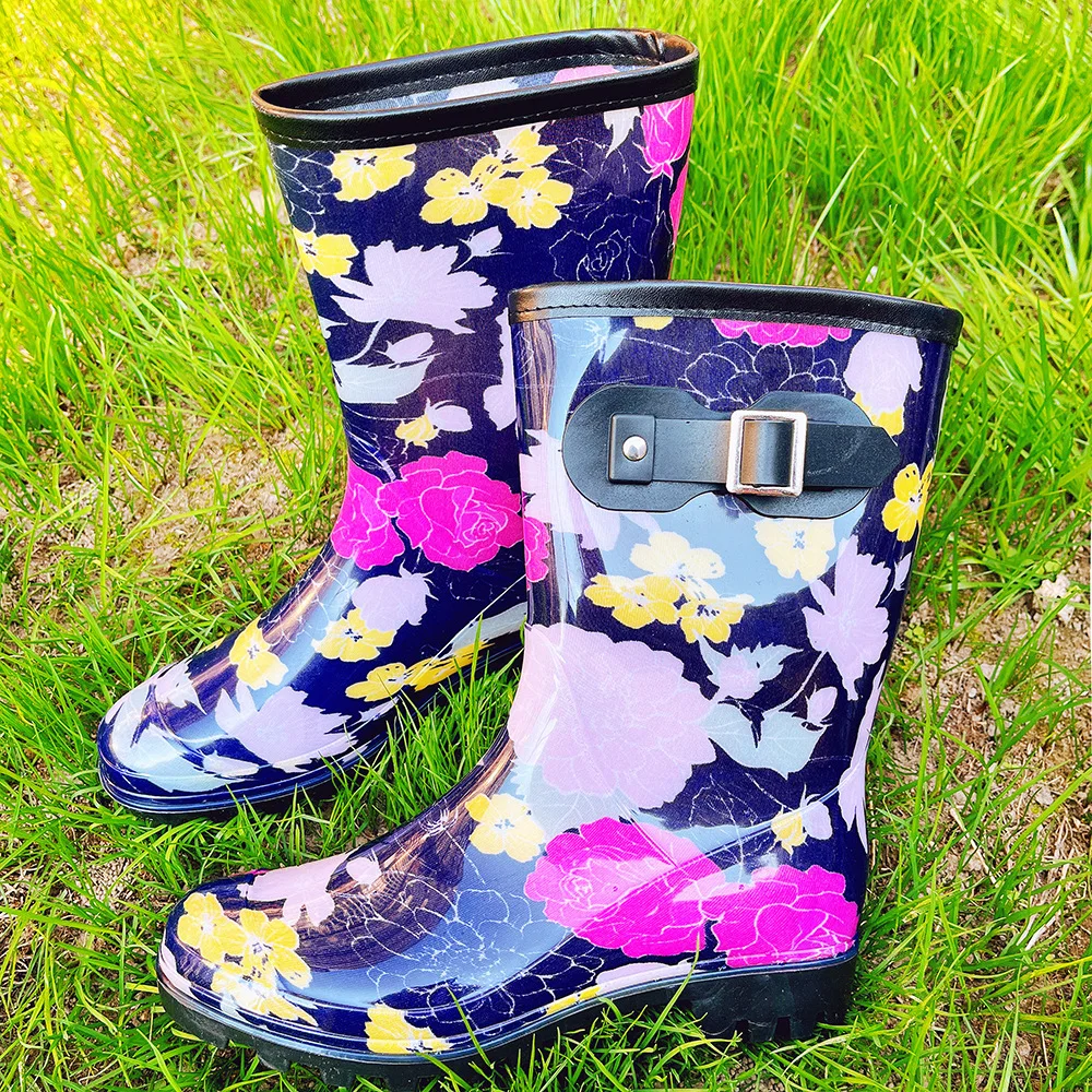 Brand New Waterproof Non-slip Mid-Calf Rain Boots Women Printed Work Water Boots Female Garden Rain Shoes