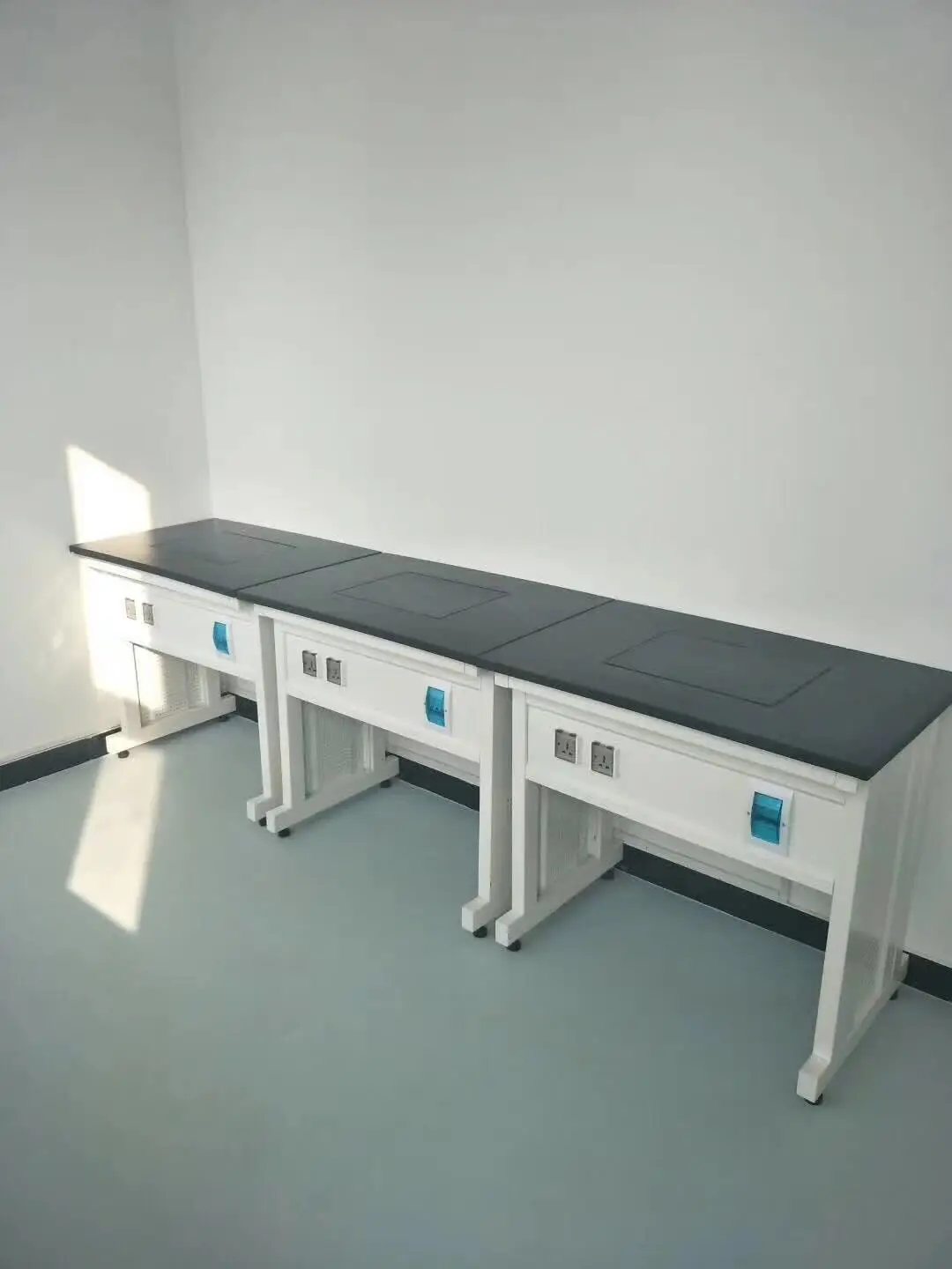 Chemical Lab Furniture Anti-vibration Table Granite/Marble Worktop in Biomedicine Lab