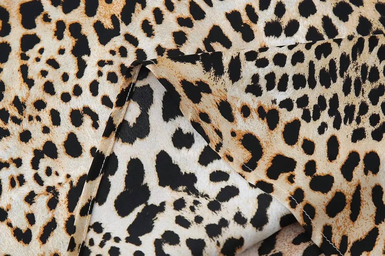 Saia longa com estampa de leopardo cintura alta feminina, coringa chique, versão fina, retrô, nova moda, 2024