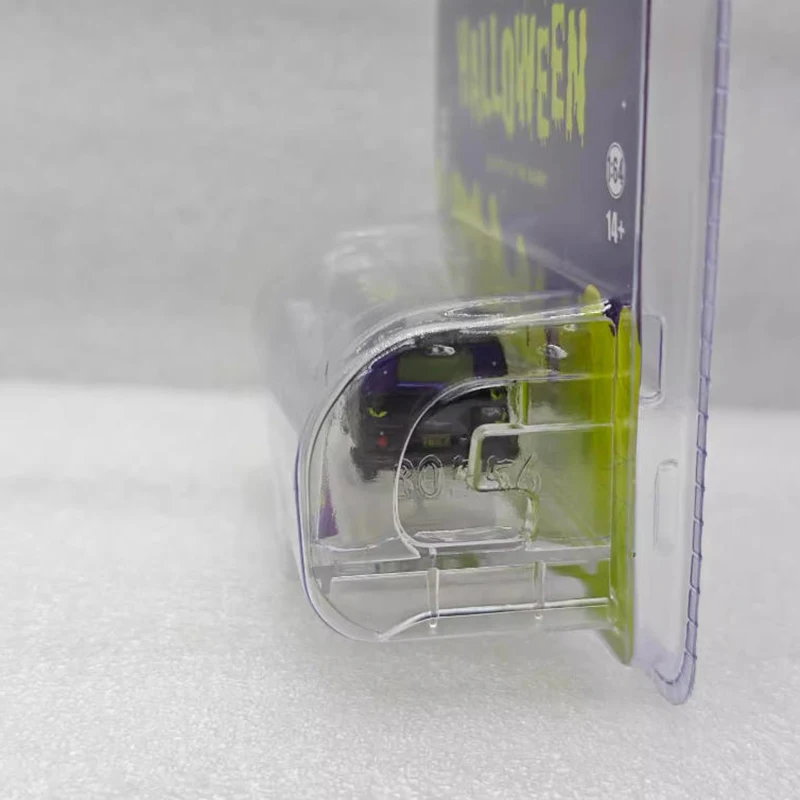 GreenLight 1:64 Scale 2025 Type 2 Panel Van Alloy Simulation Car Model Collection Display Ornament Toy Gift