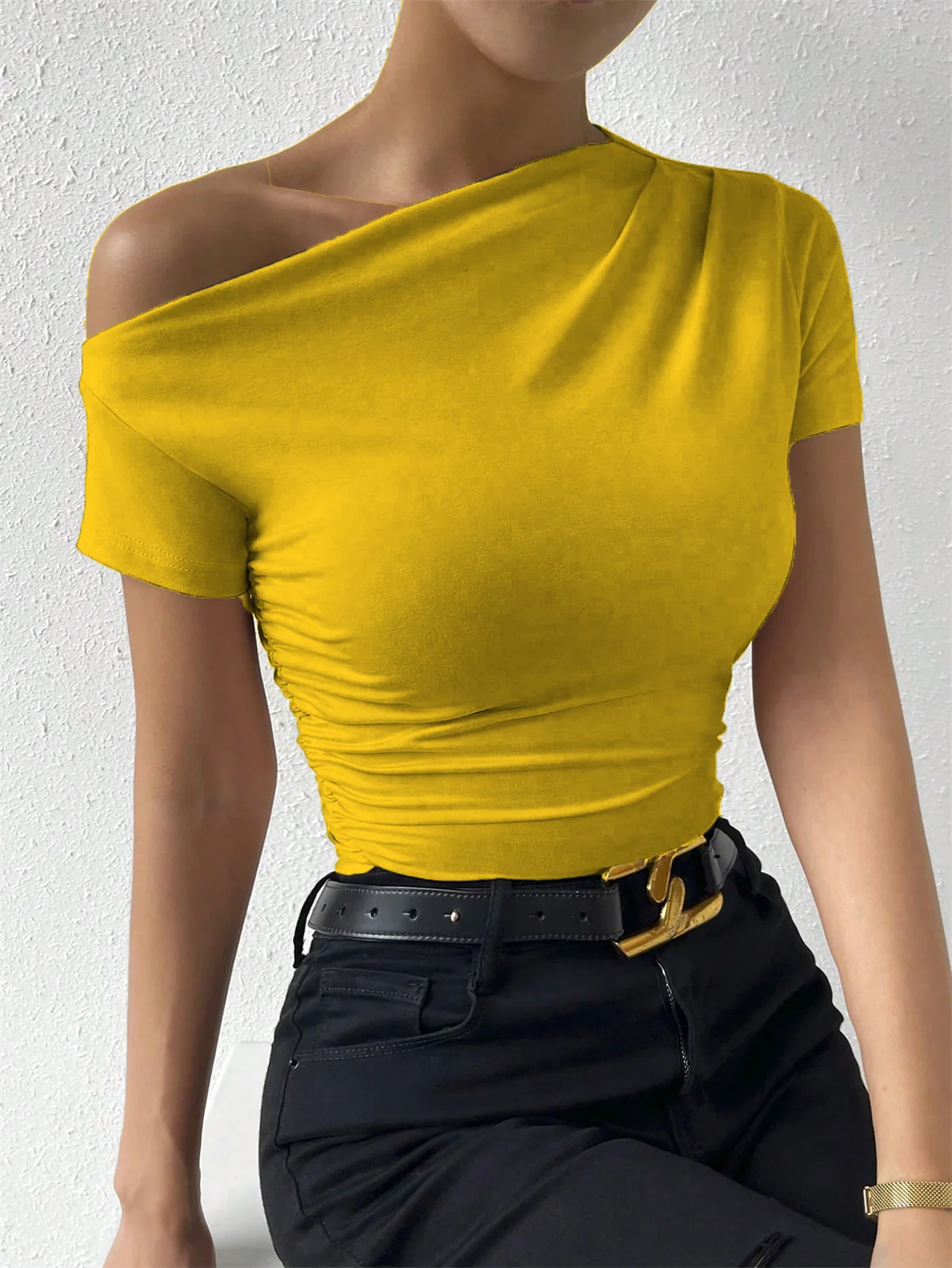 Sexy Off Shoulder Short-Sleeved T-Shirt Women\'s Summer New Round Neck Slim Fit White Black Solid Top For Women Basic T Shirt