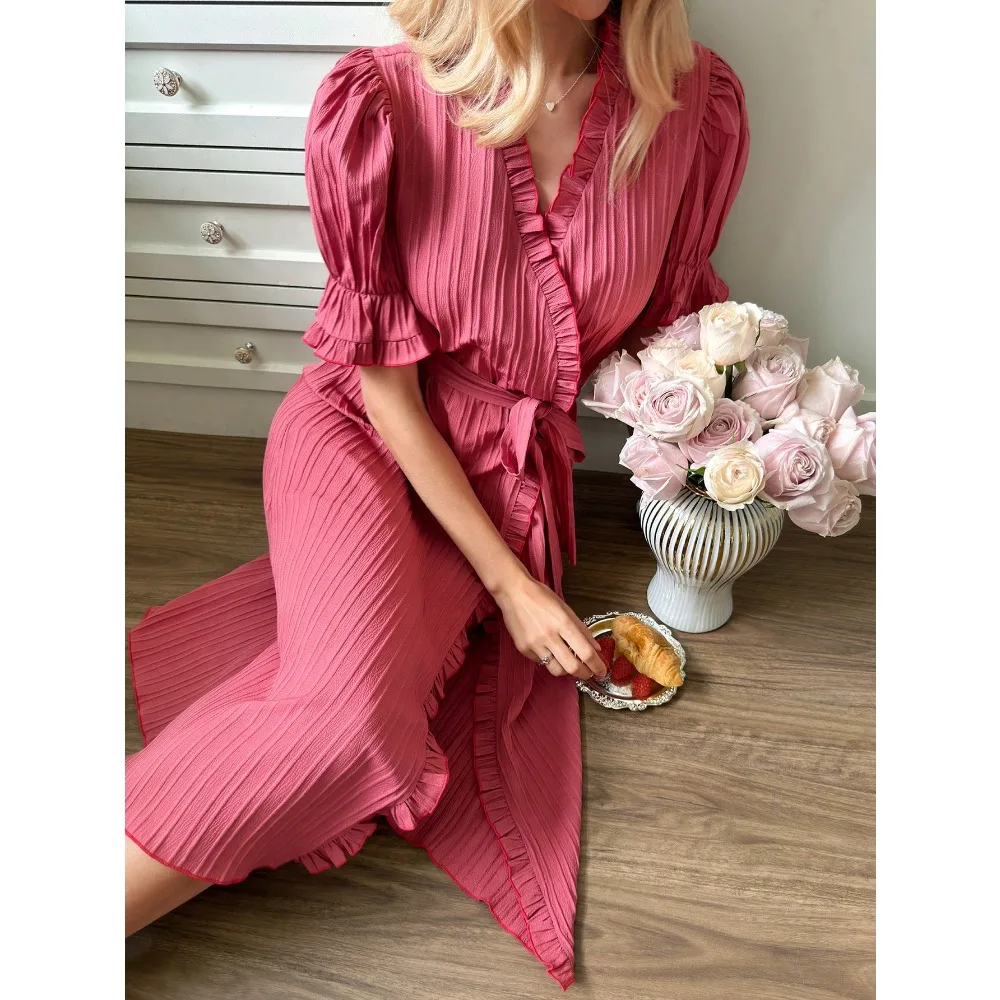 

Women's Romantic Floral Ruffled Splice Contrast Color Wavy Hem Tie Robe