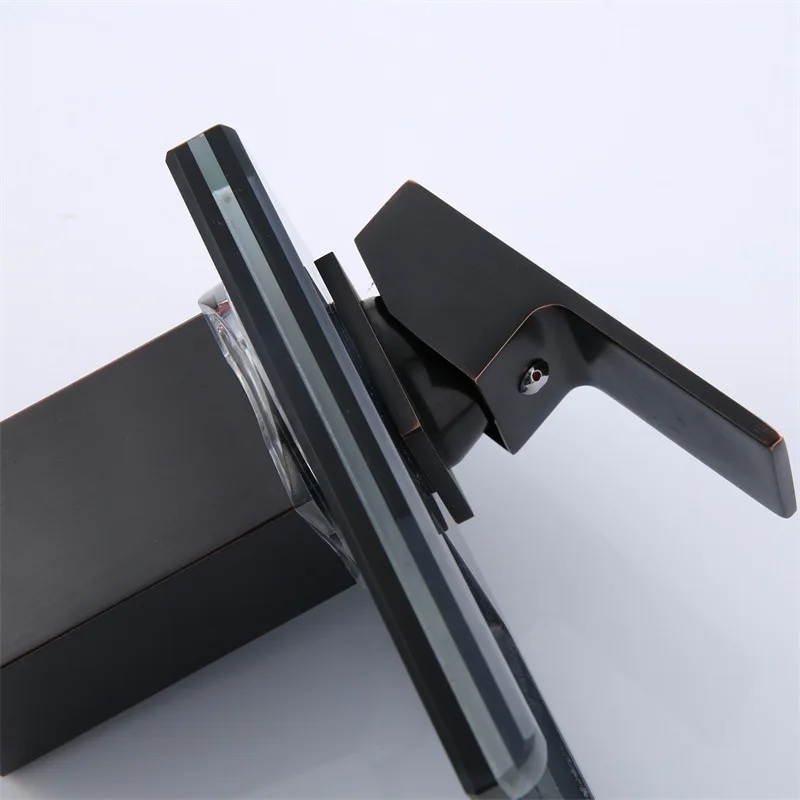 Ribbon Light Three-color Basin Hot and Cold Faucet Temperature Control Color Change Single Hole Under The Counter Basin Mixed