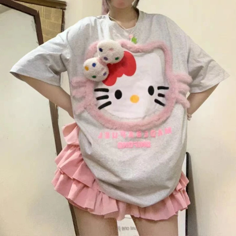 جديد الكرتون HelloKitty بسيط فضفاض لطيف جولة الرقبة الاتجاه عارضة الصيف القطن قصير الأكمام تي شيرت المألوف Y2K TopT-shirt