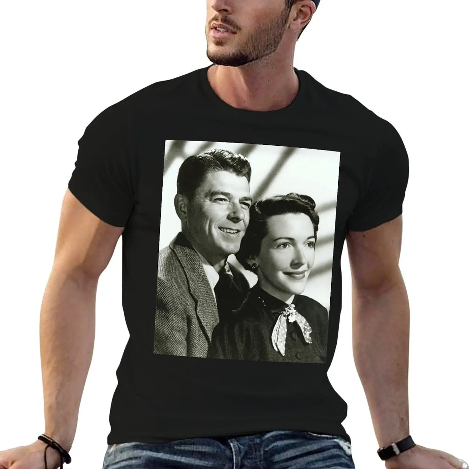 

T And Photo Photograph White Black Sticker Ronald And 1984 Shirt Hoodie 84 Nancy Picture Ronald Reagan Campaign Retro 80