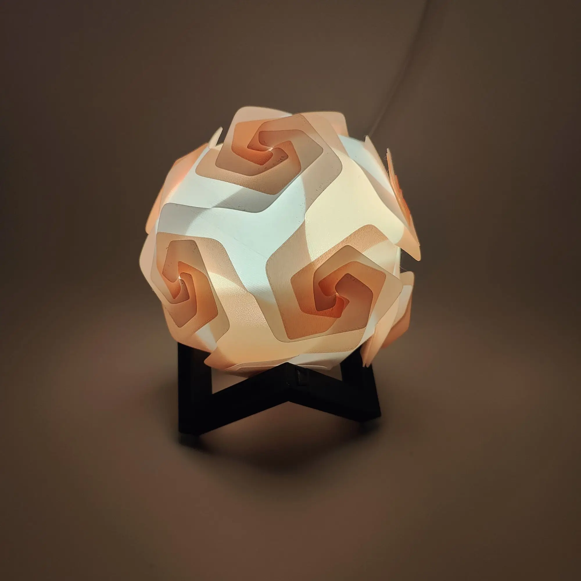 Ins Nordic Creative Rose Small Desk Lamp USB Girl Bedhead Night Light Sleep Bedroom Atmosphere Light