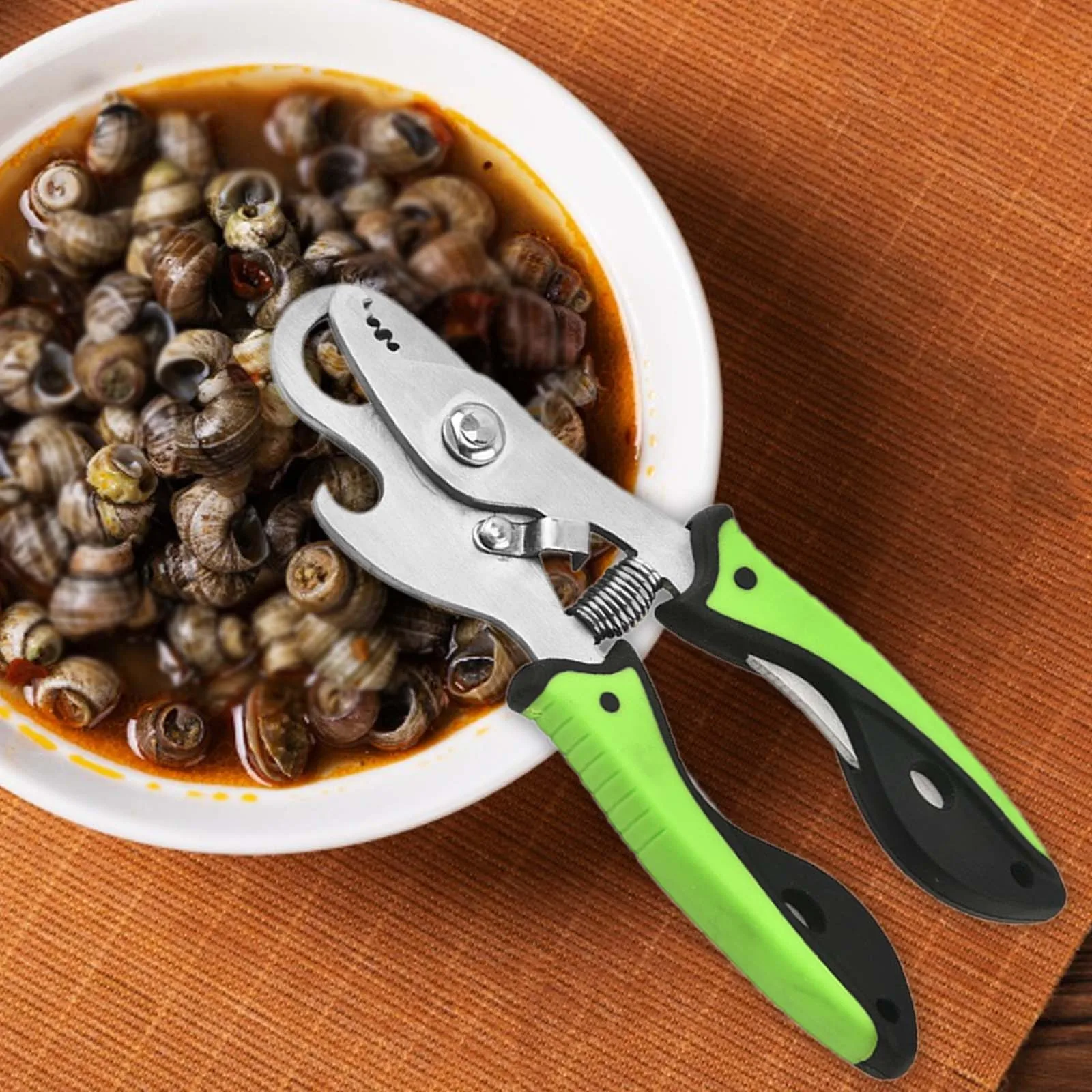 Snail Tail Cutter 5.8in Kitchen Snail Cutting Tool Comfortable Grip Metal Shears Efficient Snail Tail Remover Accessory