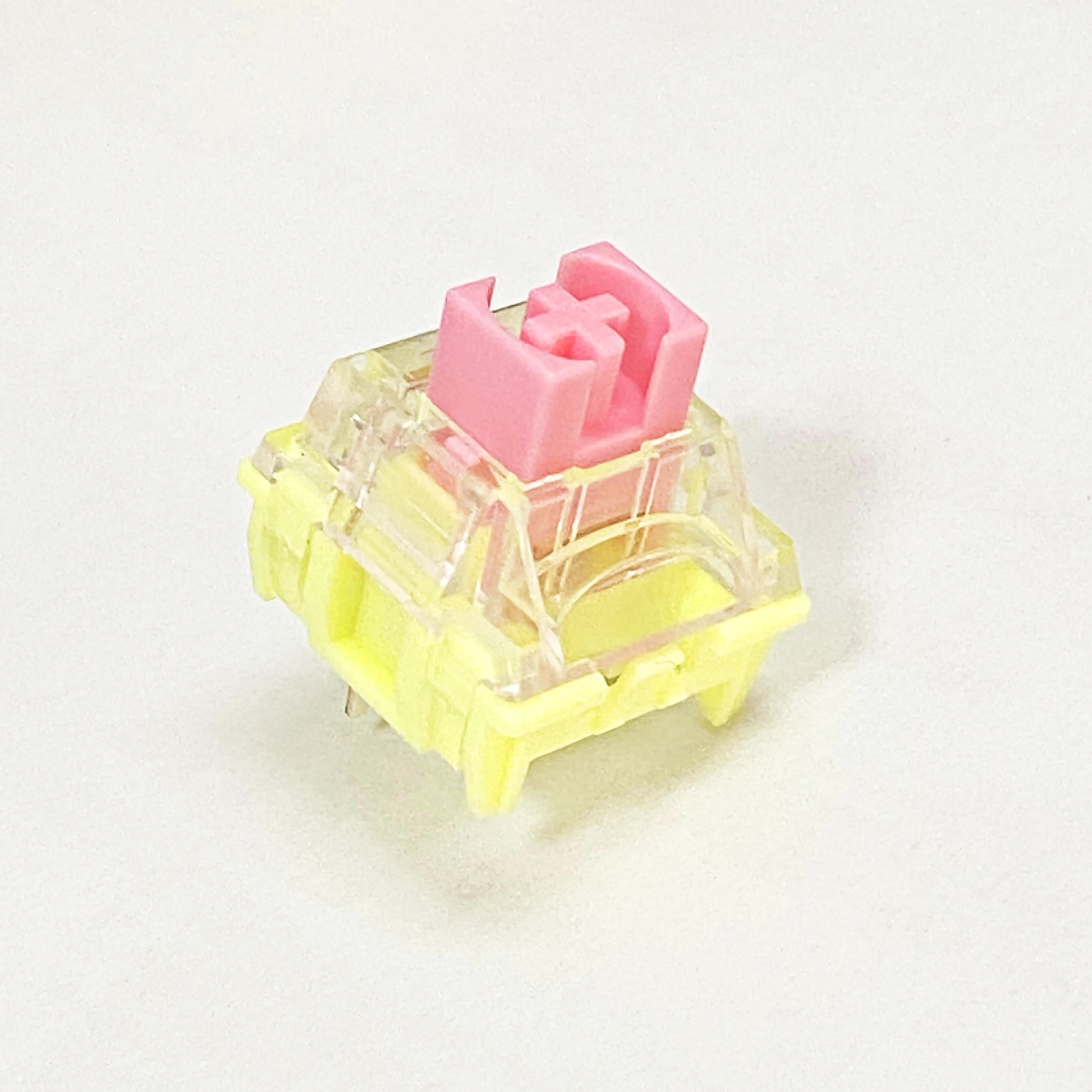 

TTC V2 Gold Pink Switch 37g 3 Pin Silver Smooth Factory Lubricated Tripod Switches Dustproof Cover Linear of Mechanical Keyboard