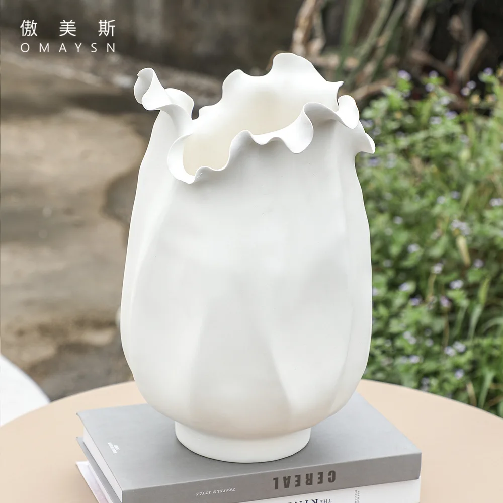 

Handmade ceramic vase flower bud creative art vase office decoration crafts