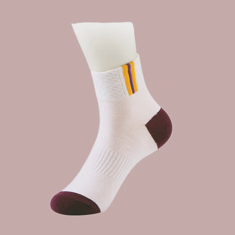 5/10 Paar geruchs neutrale schweiß absorbierende Socken für Männer in der Mitte der Wade Hochwertige, einfarbige, vielseitige Socken im Retro-College-Stil