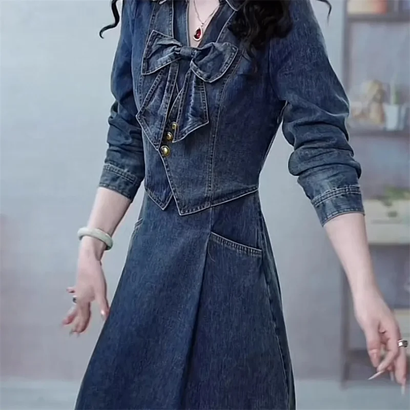 

High-end Exquisite Temperament French Retro age Reducing Versatile Denim Dress 2025 Autumn New Loose Dress for Commuting WLF