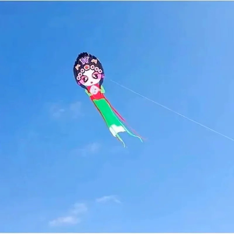 Kostenloser Versand Peking Opera Soft Kite für Erwachsene Drachen Nylon Drachen Fabrik traditionelle Drachen Ripstop Nylon Windkraft Kitesurfen Koi