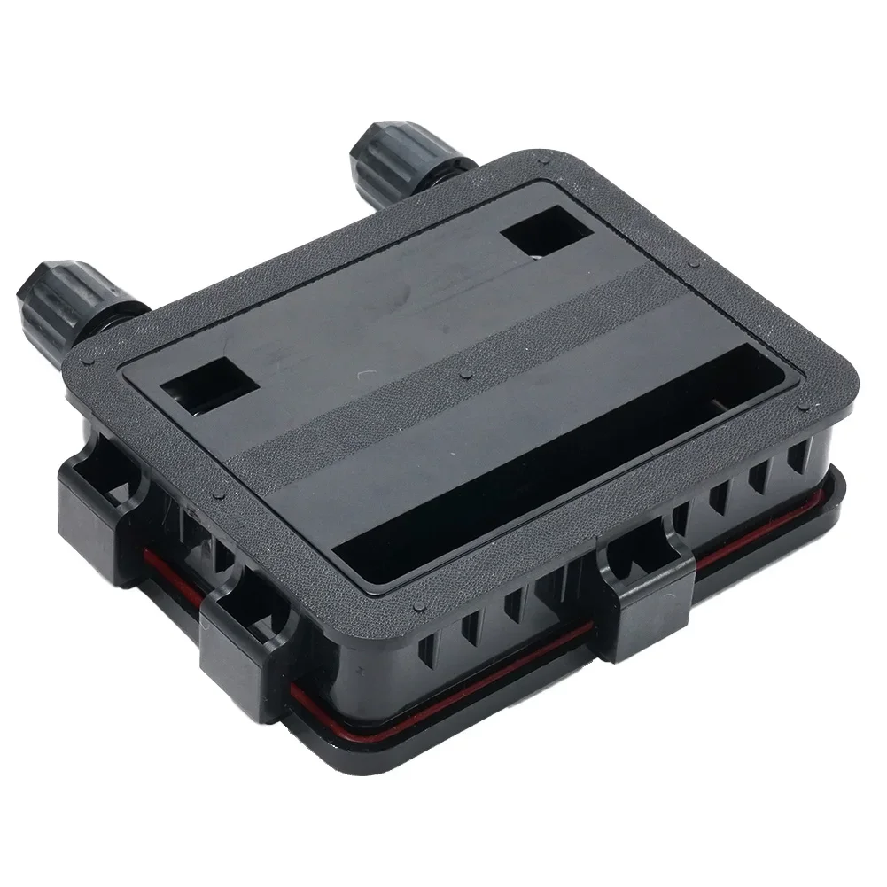 PV Solar Panel Junction Box 180W-300W Waterproof IP67 For PV Solar Protection Feature: Anti-islanding Protection