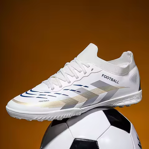 New Men Soccer Shoes Wholesale Indoor Professional Football Boots Ultralight Training Breathable Unisex Futsal Drop Shipping