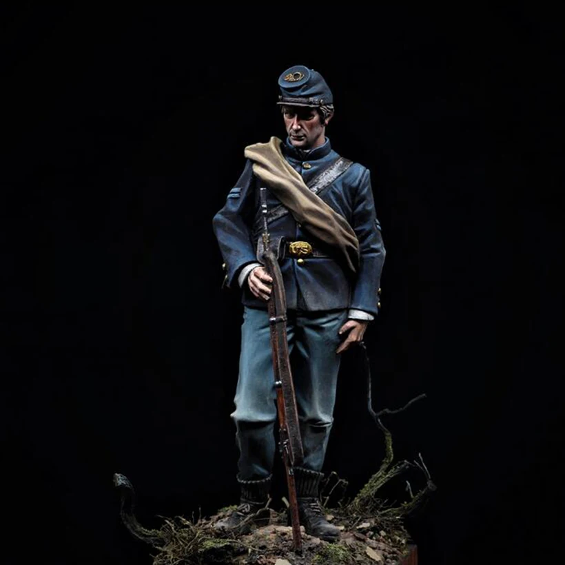 Resin soldier  1/18  90MM ancient stand  soldier  Model Unassambled Unpainted  Figure Building Kit