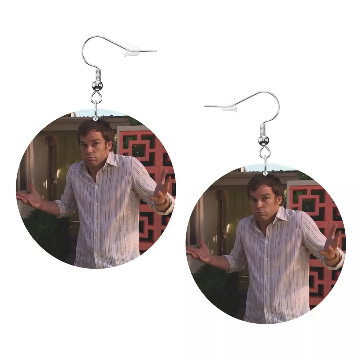 

Пользовательские висячие серьги Dexter Morgan, кожаные серьги для женщин, модный фильм на День святого Валентина