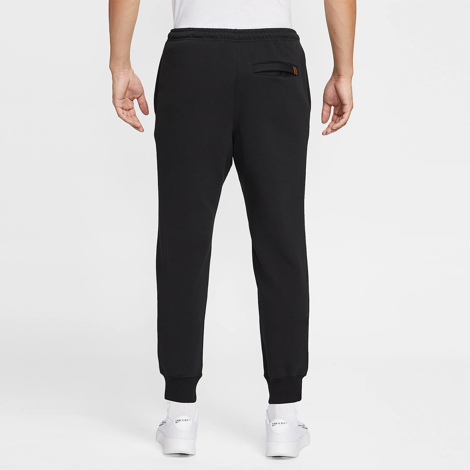Nike Authentic Autumn Style Men's Cuffed Knit Tennis Pants HM6767-010