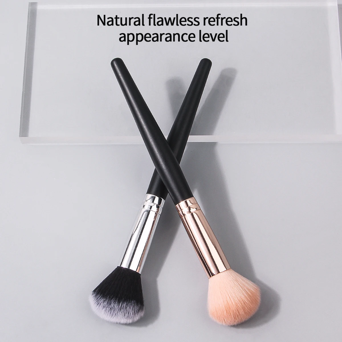 2PCS soft blush brush, loose brush, contouring brush, non-irritating to the face, portable makeup brush tool for beginners