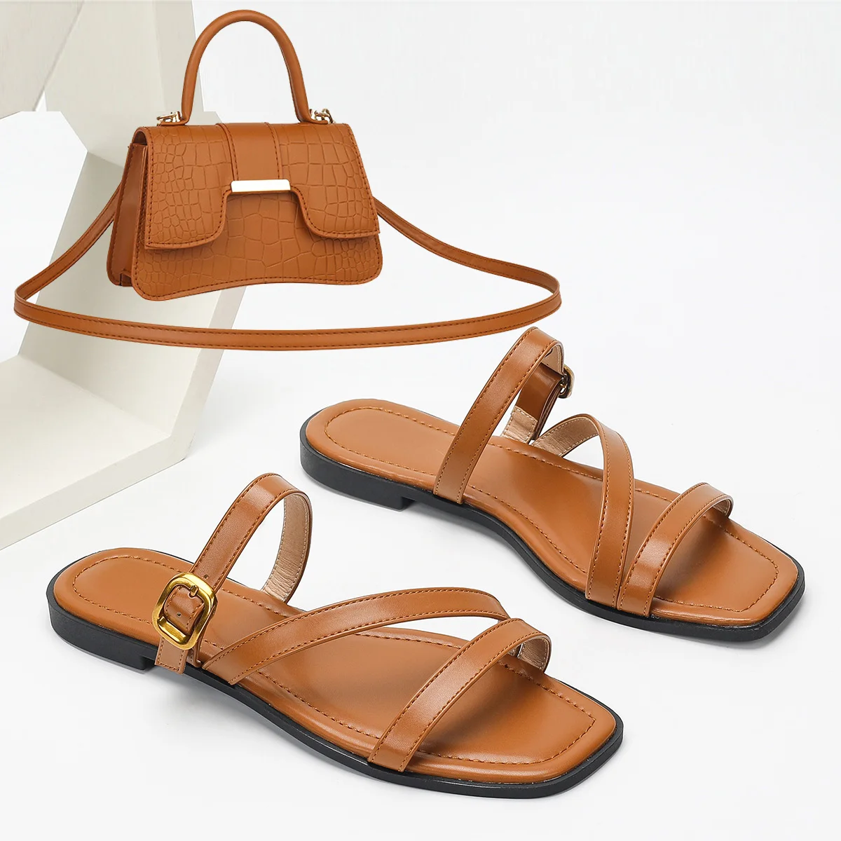 Picture 3: Women's Summer Oversized Solid Color Hollow Design Slippers Fashionable Square Toe Anti Slip Flat Slippers Chain Shoulder Bag